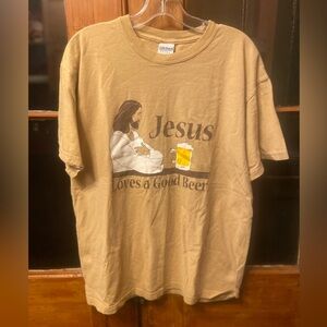 Vintage Gildan Tan Jesus and Beer Graphic T-Shirt